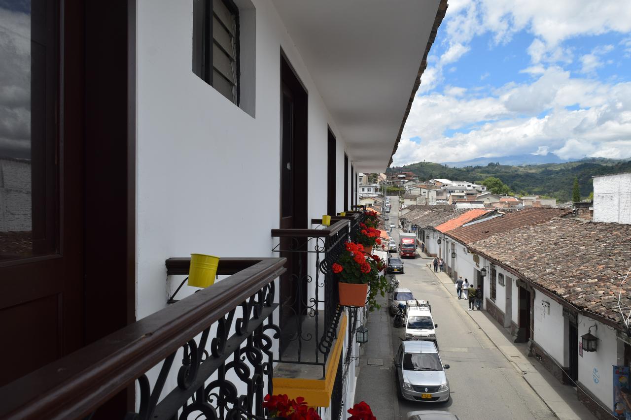 Les Balcons Hostel Popayan Exterior photo